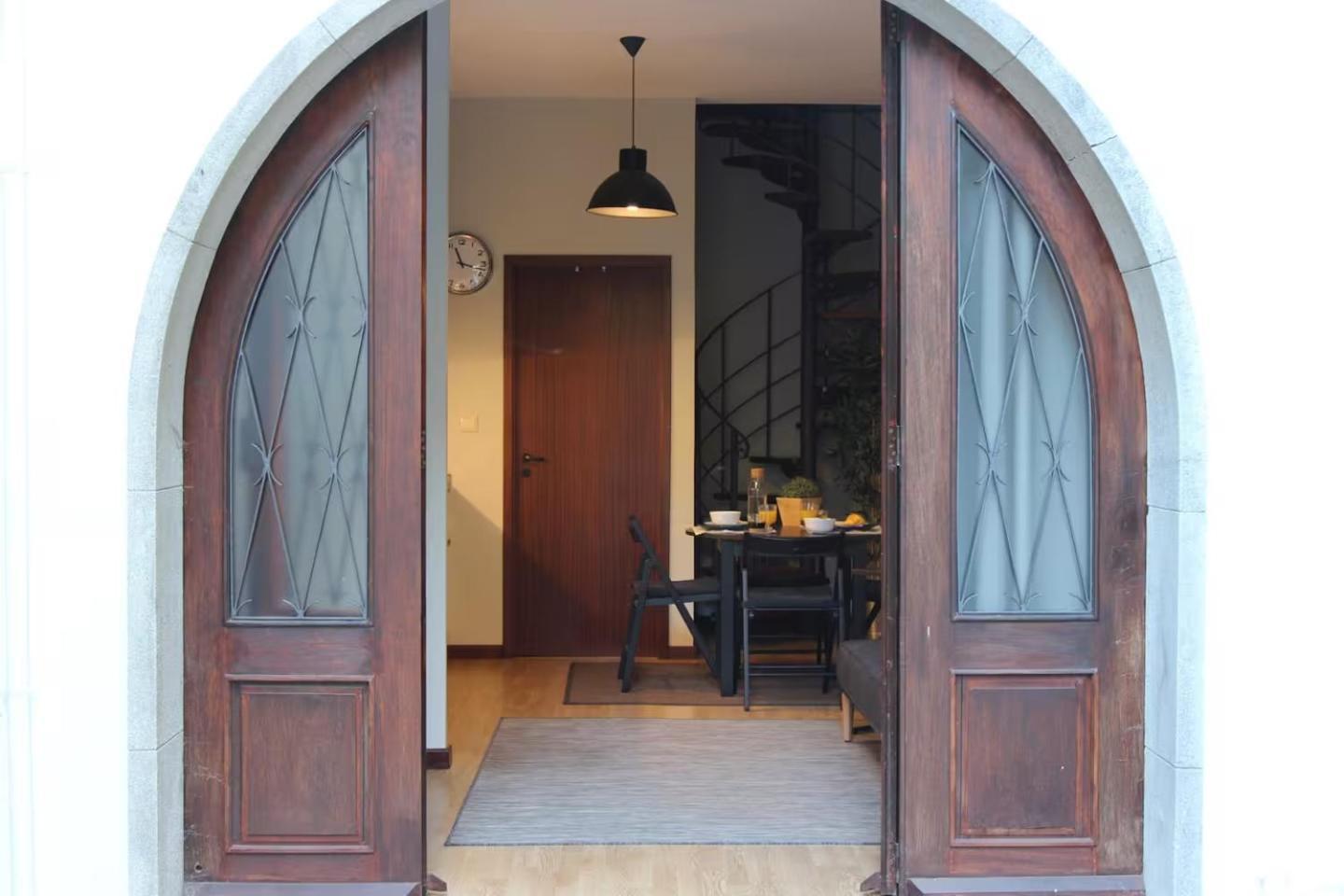 Ac House — Photos 1